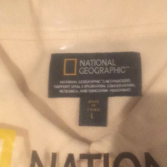 National Geographic Ivory Men’s Polo Shirt Large - Picture 5 of 5
